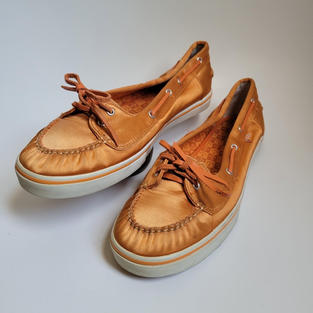 Vans Abby satin boat shoes 🌟